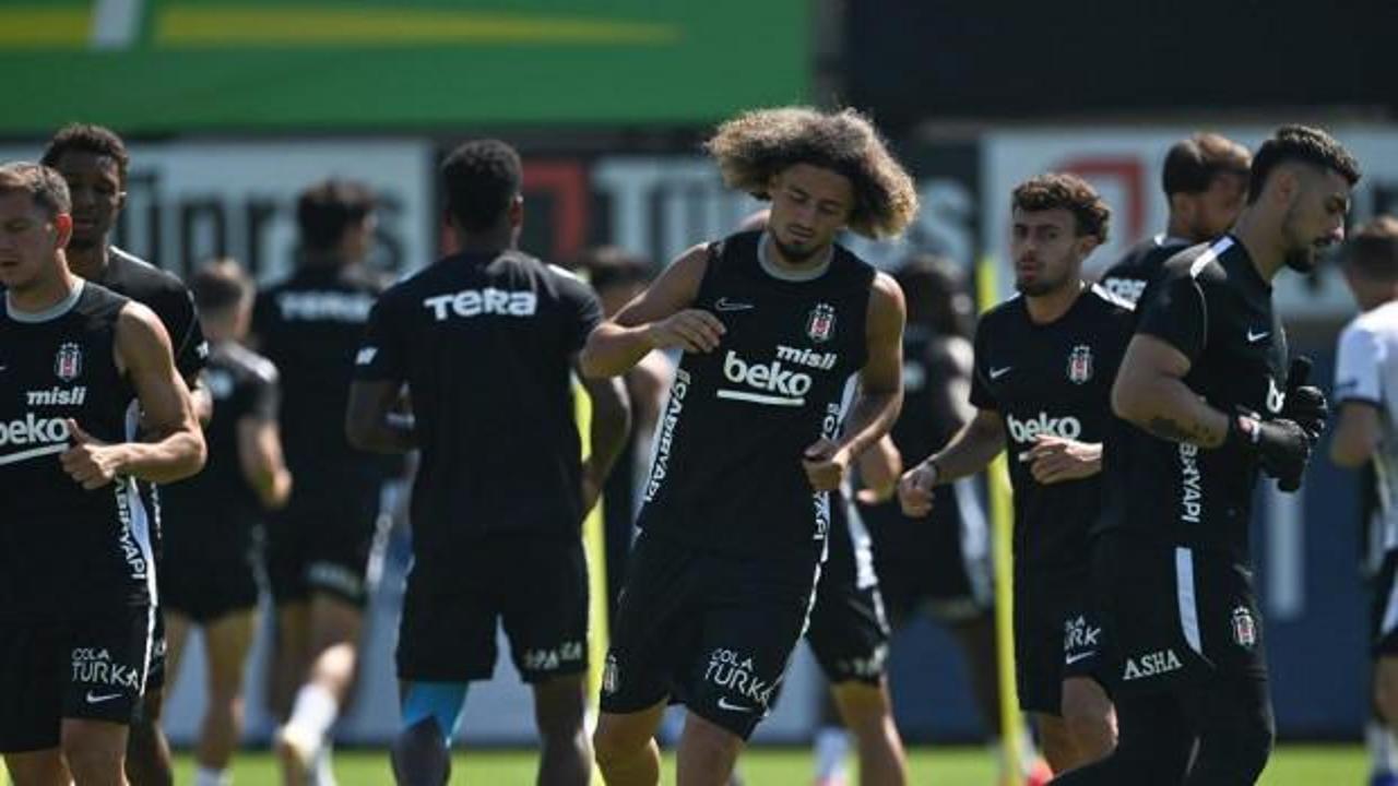 Beşiktaş'ın yıldız stoperine Avrupa'dan peş peşe talip!