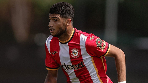 Brentford, Yunus Emre Konak'ın Sözleşmesini Uzattı: Genç Oyuncu Lincoln City'ye Kiralanıyor
