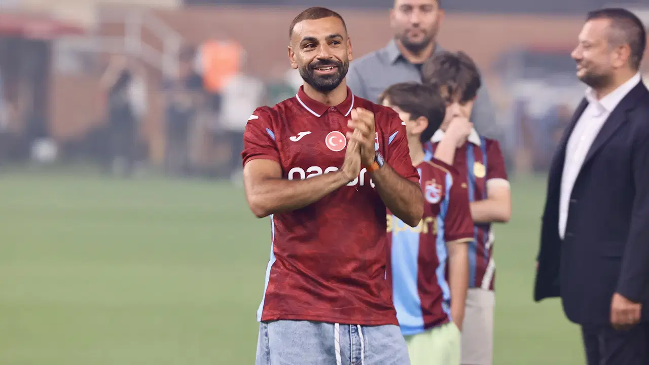 İngiliz basını Trabzonspor'un Salah transferini analiz etti: 'Türkler bunu nasıl başarıyor?'