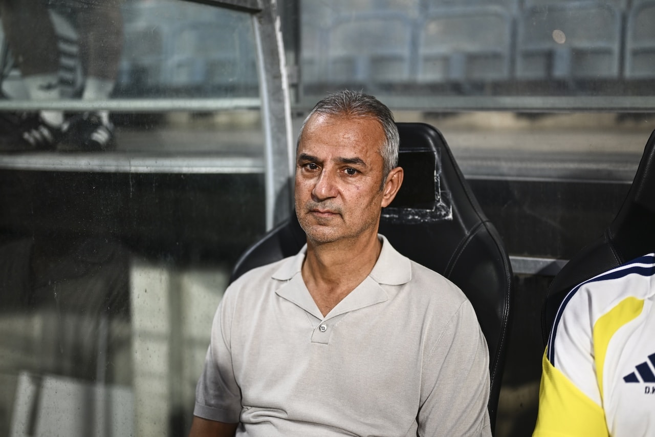 İsmail Kartal, Fred'in ayrılık iddialarına yanıt verdi: 'Yönetimle arasında bazı konular var'