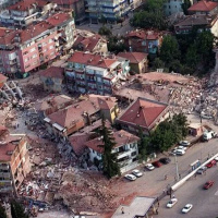 Türkiye'nin acı hatırası: 17 Ağustos Marmara Depremi'nin üzerinden 26 yıl geçti