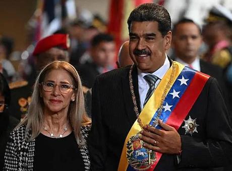 ABD'nin gözaltına aldığı Maduro ve eşinin yargılanma tarihi belli oldu