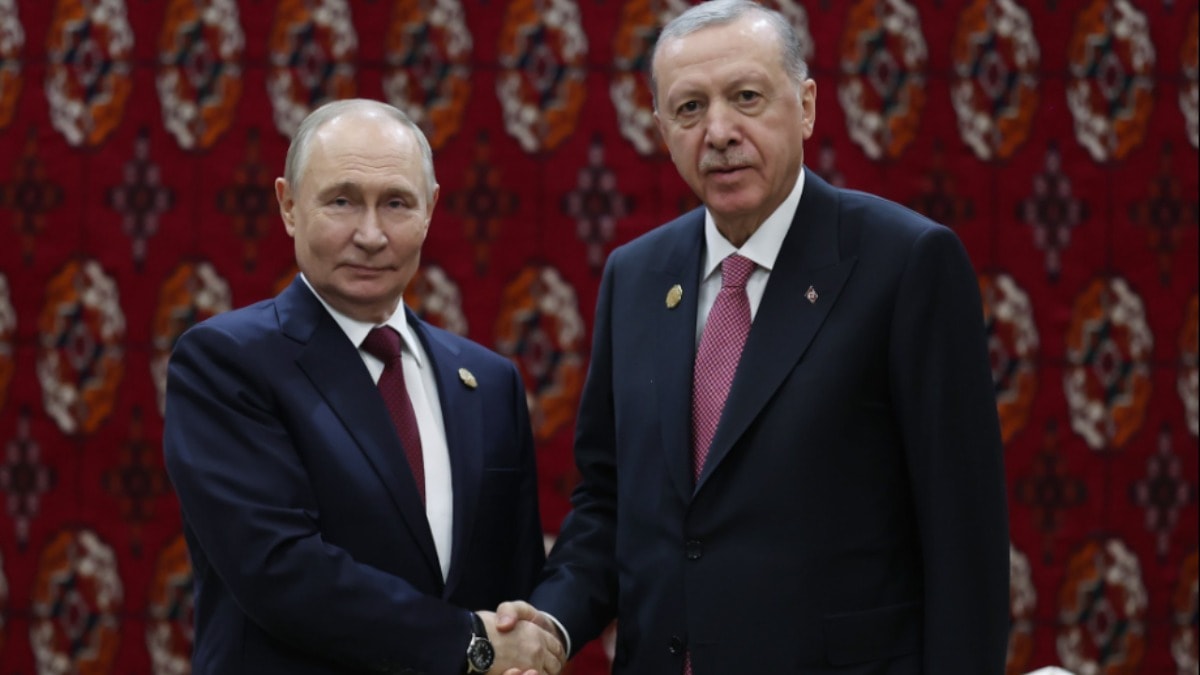 Rus basını Türkiye'ye neden yükleniyor?