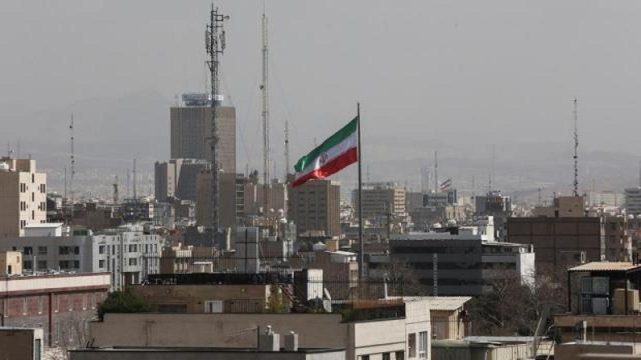 İran'da aşırı sıcaklar hayatı felç etti: Kamu kurumları kapatıldı