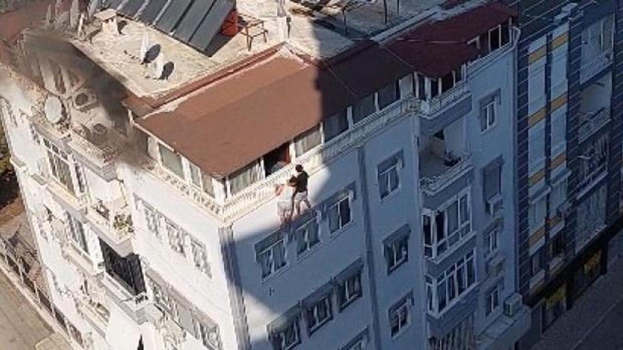 Antalya'da 5 katlı apartmanın teras katında alevler yükseldi: 2 kişi son anda kurtarıldı