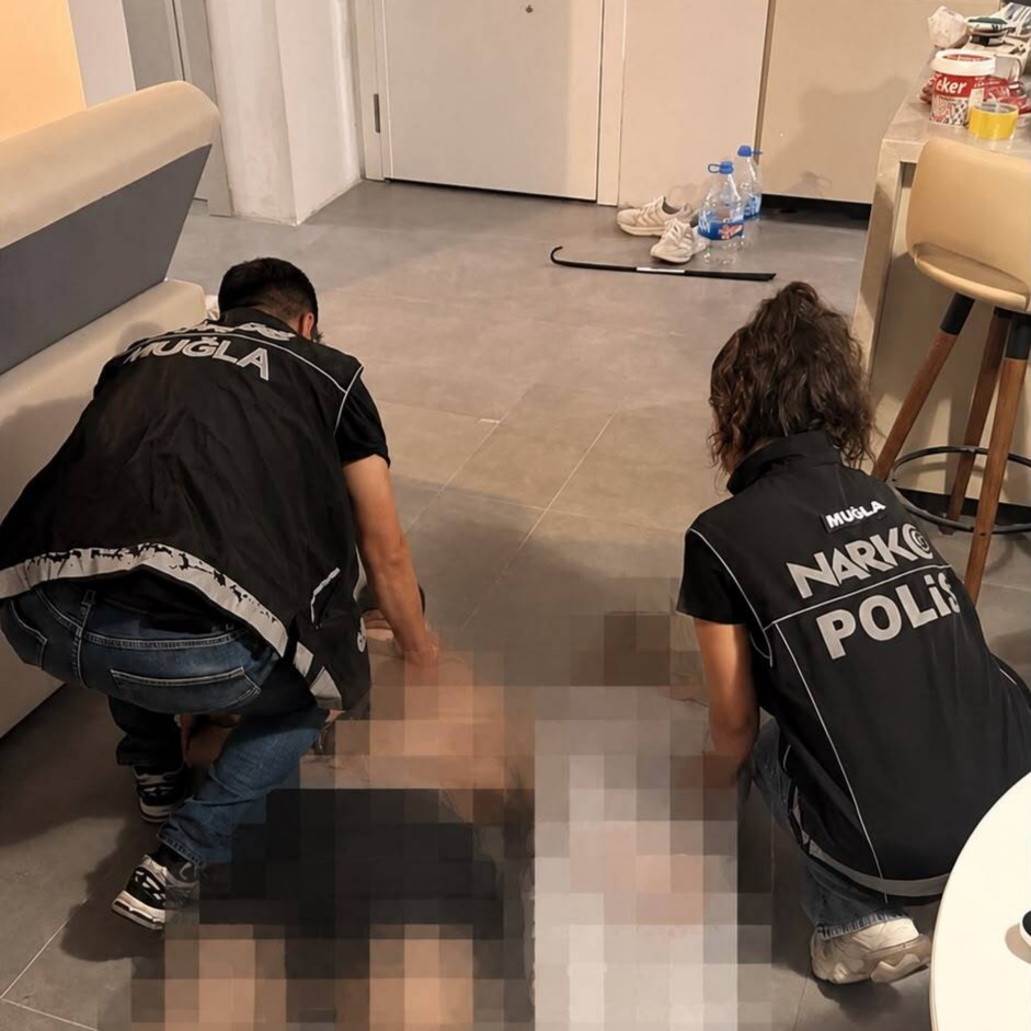 MİT'in takibindeki kırmızı bültenli uyuşturucu şüphelisi Bodrum'da yakayı ele verdi