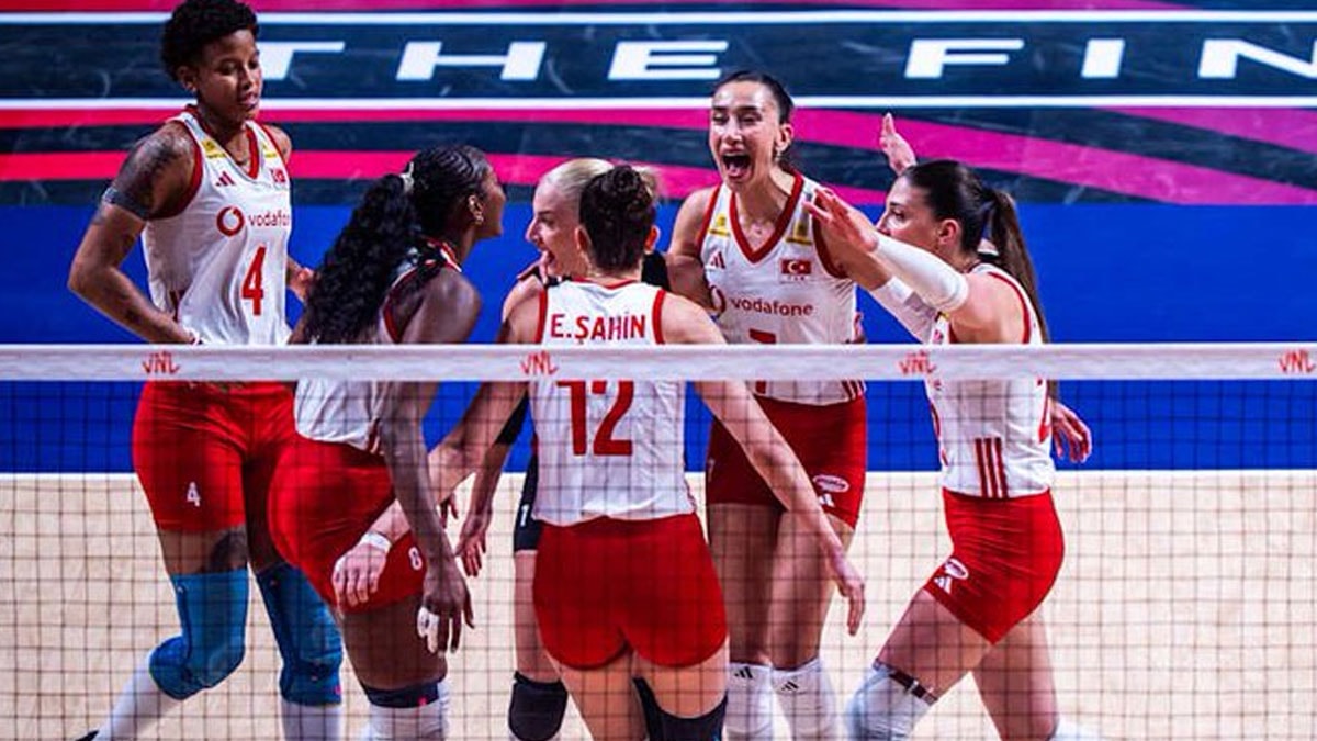 Filenin Sultanları'ndan tarihi başarı: Yarı final biletini kaptılar