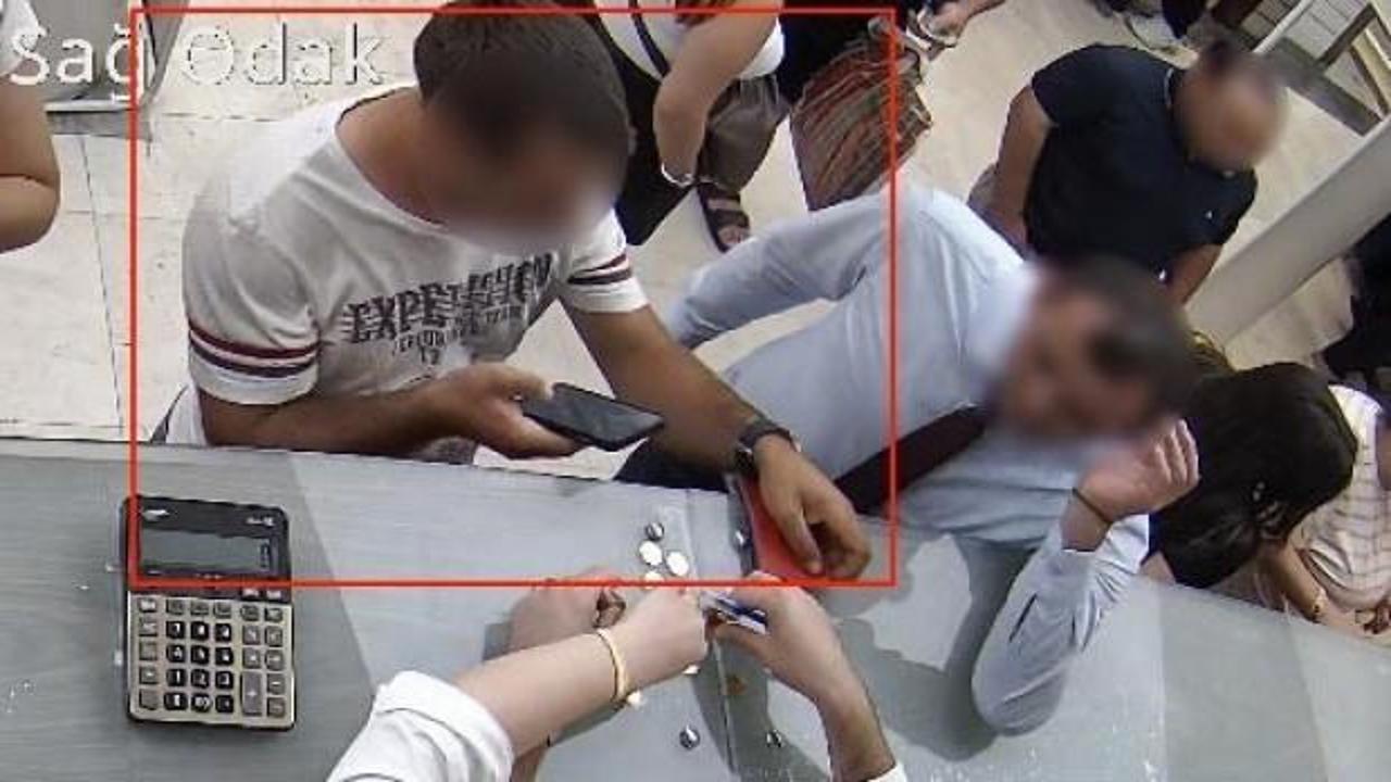 15 Cumhuriyet Altınıyla Yakayı Ele Verdi: Eskişehirli Kuyumcunun Dikkati Dolandırıcıyı Çökertti