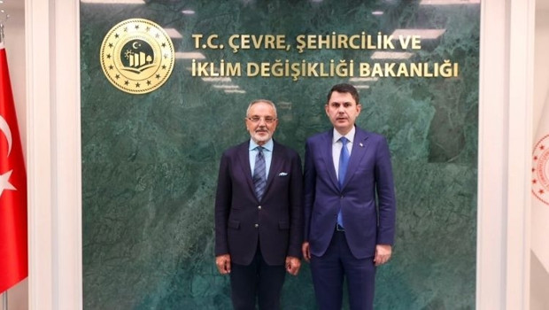 Bakan Kurum, DEM Parti'li Sakık'ı kabul etti