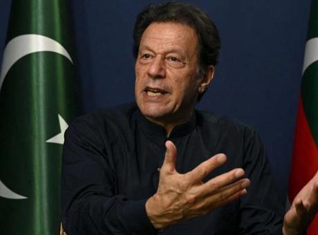 Pakistan'da eski Başbakan İmran Khan için sağlık kararı: Hastaneye nakledilecek