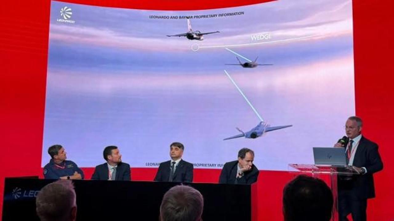 Bayraktar KIZILELMA ve M-346'nın tarihi ortak uçuş testlerinin detayları ilk kez paylaşıldı