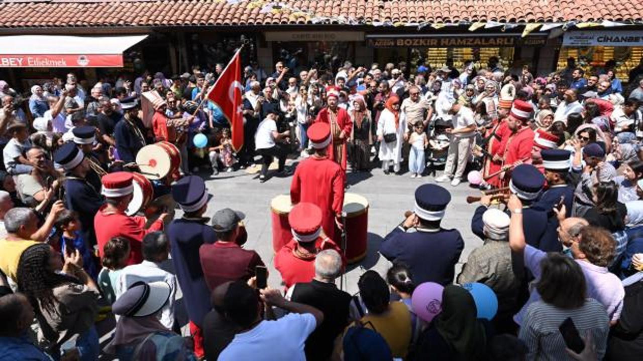 Konya'da Tarihi Çarşılar Alışveriş Günleri kapılarını açtı