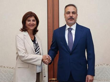 Bakan Fidan'dan BM Kıbrıs Temsilcisi'ne net mesaj: İki devletli çözüm tek gerçekçi yol