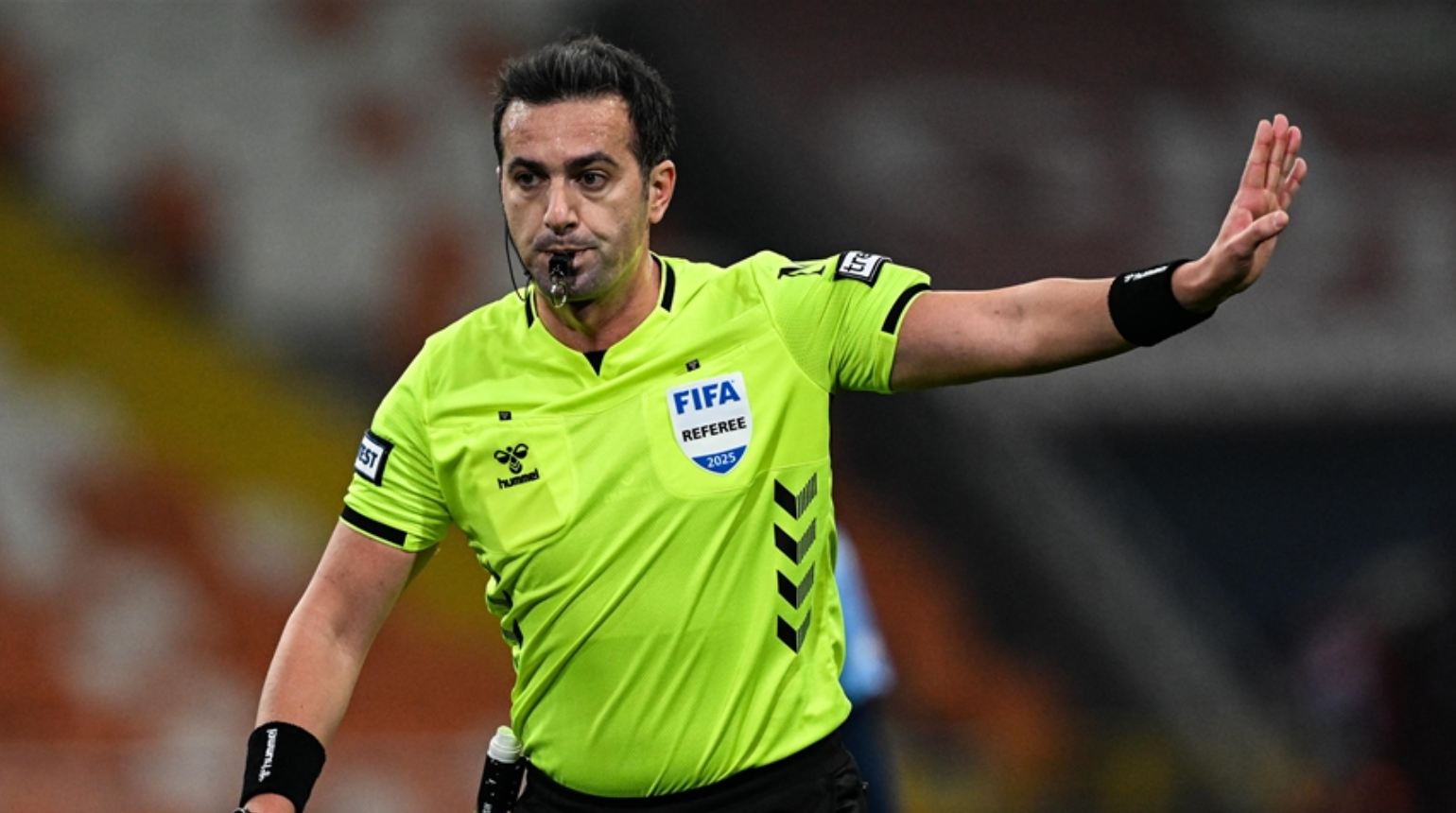 Türk hakem Kadir Sağlam'a UEFA Konferans Ligi'nde görev