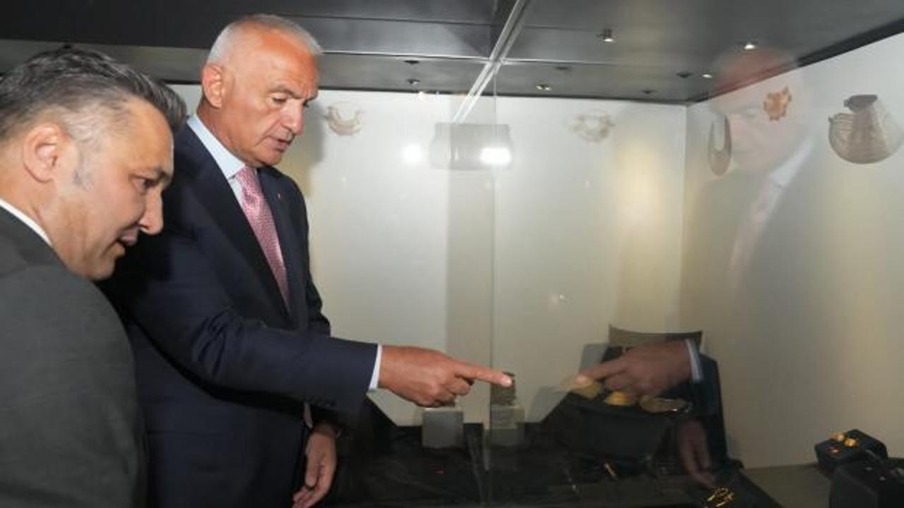 Taş ve kemikten günümüze: 12 bin yıllık tarih Ankara'da sergileniyor