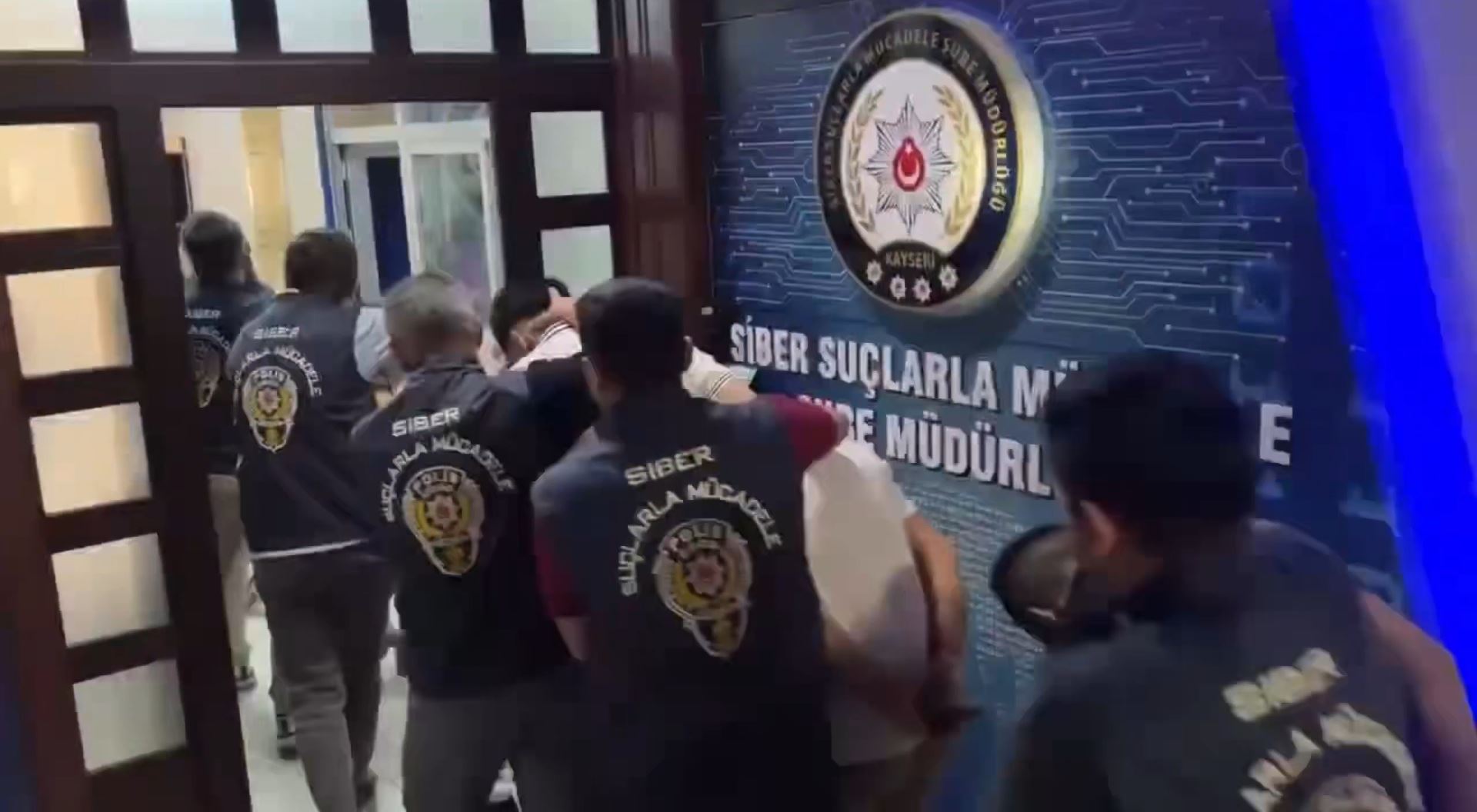 39 İlde Siber Suç Operasyonu: 669 Şüpheliden 361'i Tutuklandı