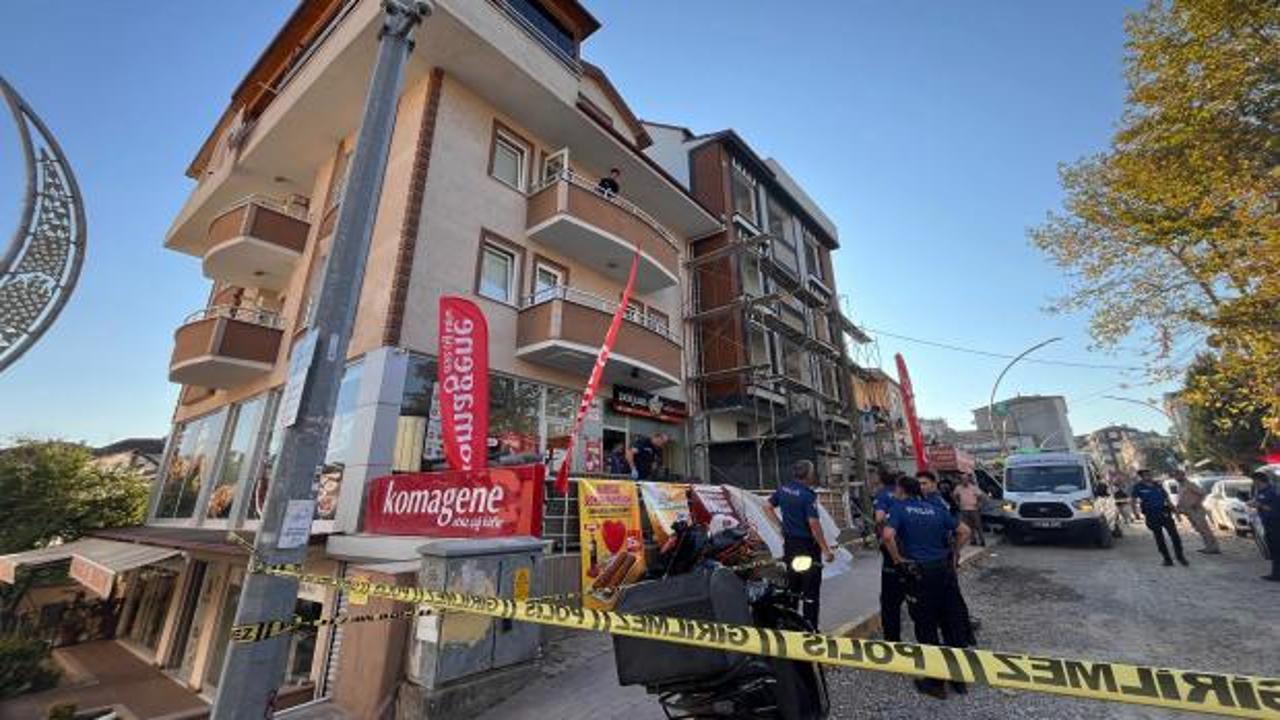 İnşaatta iskele faciası: Dengesini kaybeden işçi hayatını kaybetti