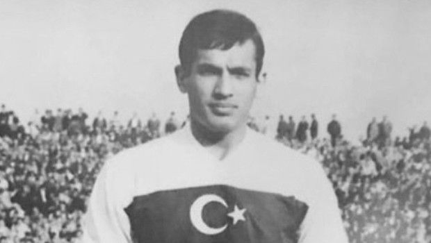 Türk futbolunun acı kaybı: Eski milli futbolcu Haluk Erdem hayata gözlerini yumdu