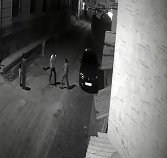 Elazığ'da 'kadına şiddet' sanılan anların sırrı ortaya çıktı: Sokak ring oldu!