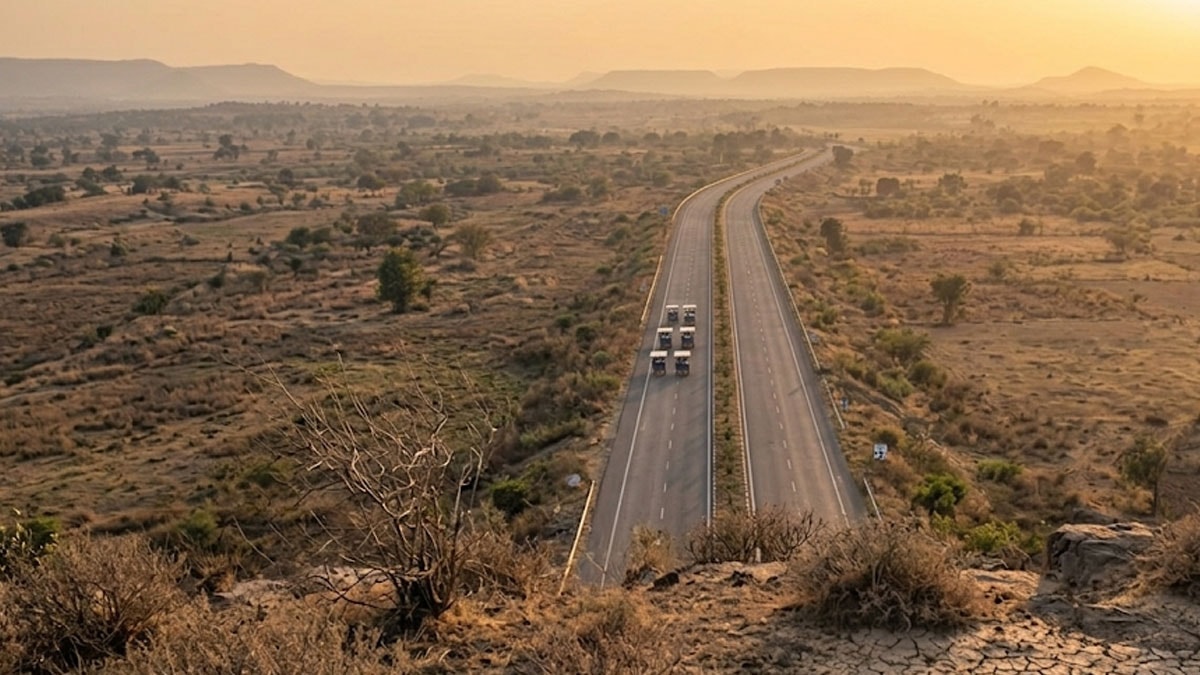 Madeni paralardan elektrikli araç yaptı: 200 kilometre yol gidebiliyor