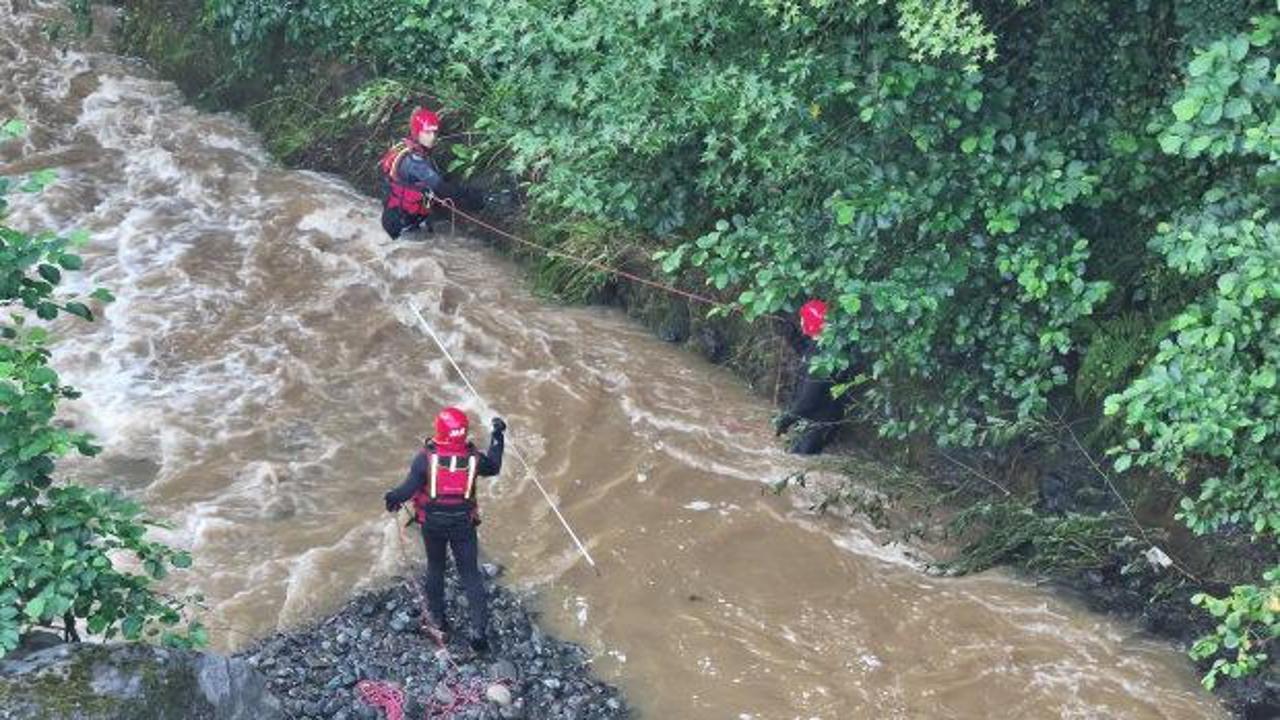 Giresun'da 20 yıl aradan sonra köylerine dönen aile sel faciasıyla yıkıldı: Anne ve 2 kızı hayatını kaybetti