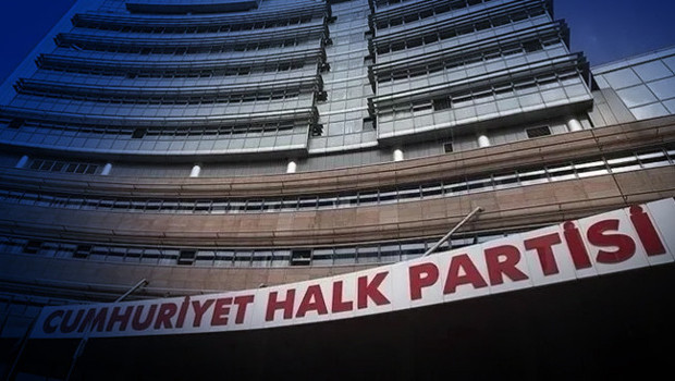 CHP'de istifa depremi: 8 il başkanı görevden uzaklaştırıldı