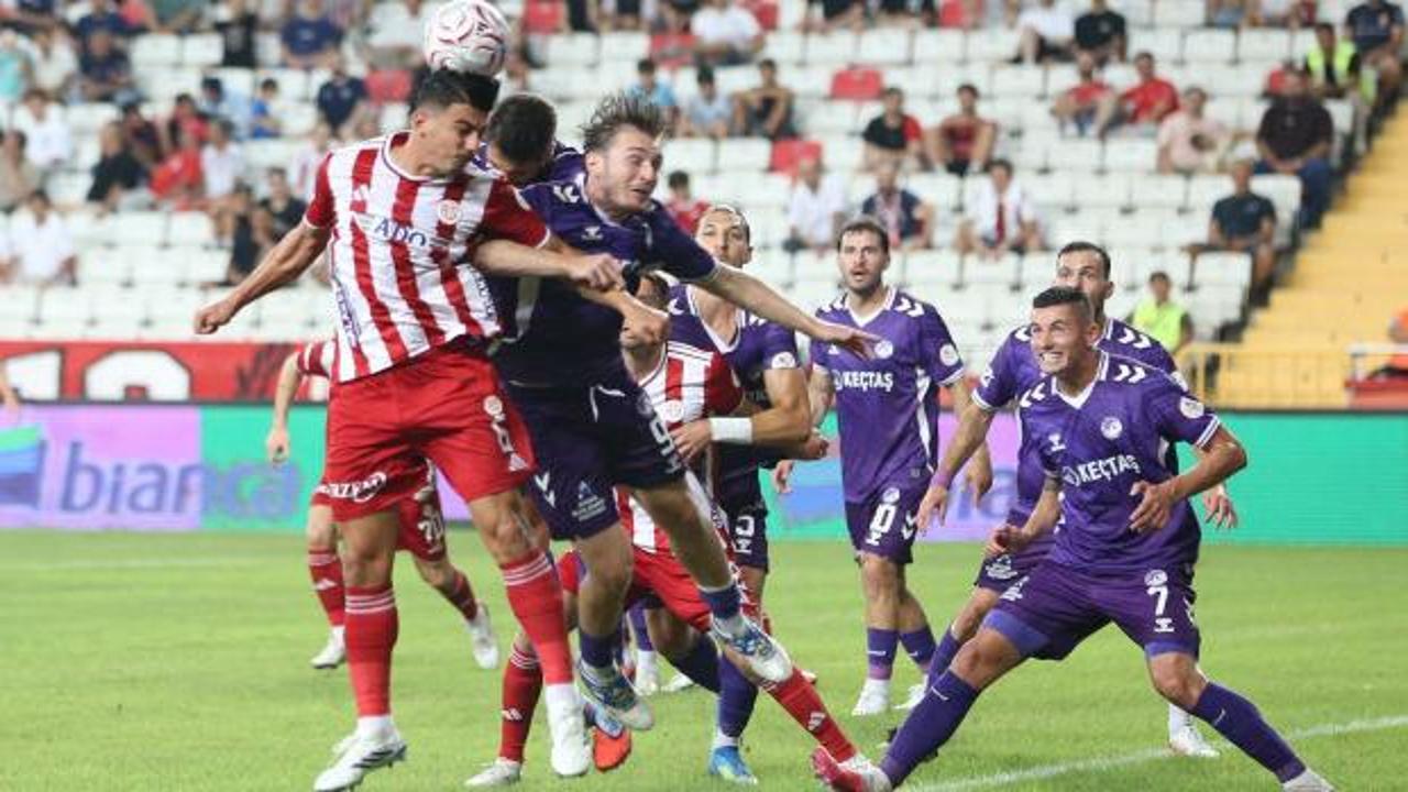 Trendyol 1. Lig'e gol şovuyla açılış: Antalyaspor, Keçiörengücü'nü 4-3 mağlup etti