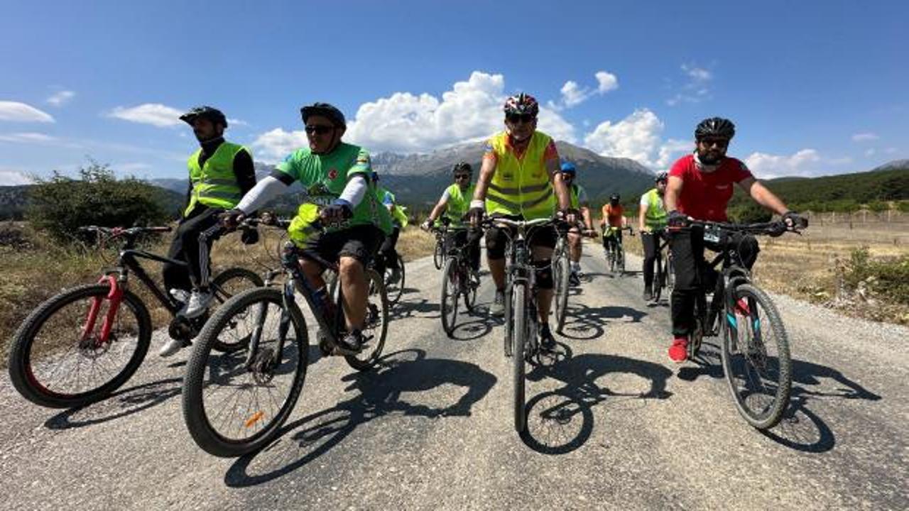 Avrupa Bisiklet Başkenti Konya'da pedal çevirenler tarihle buluştu
