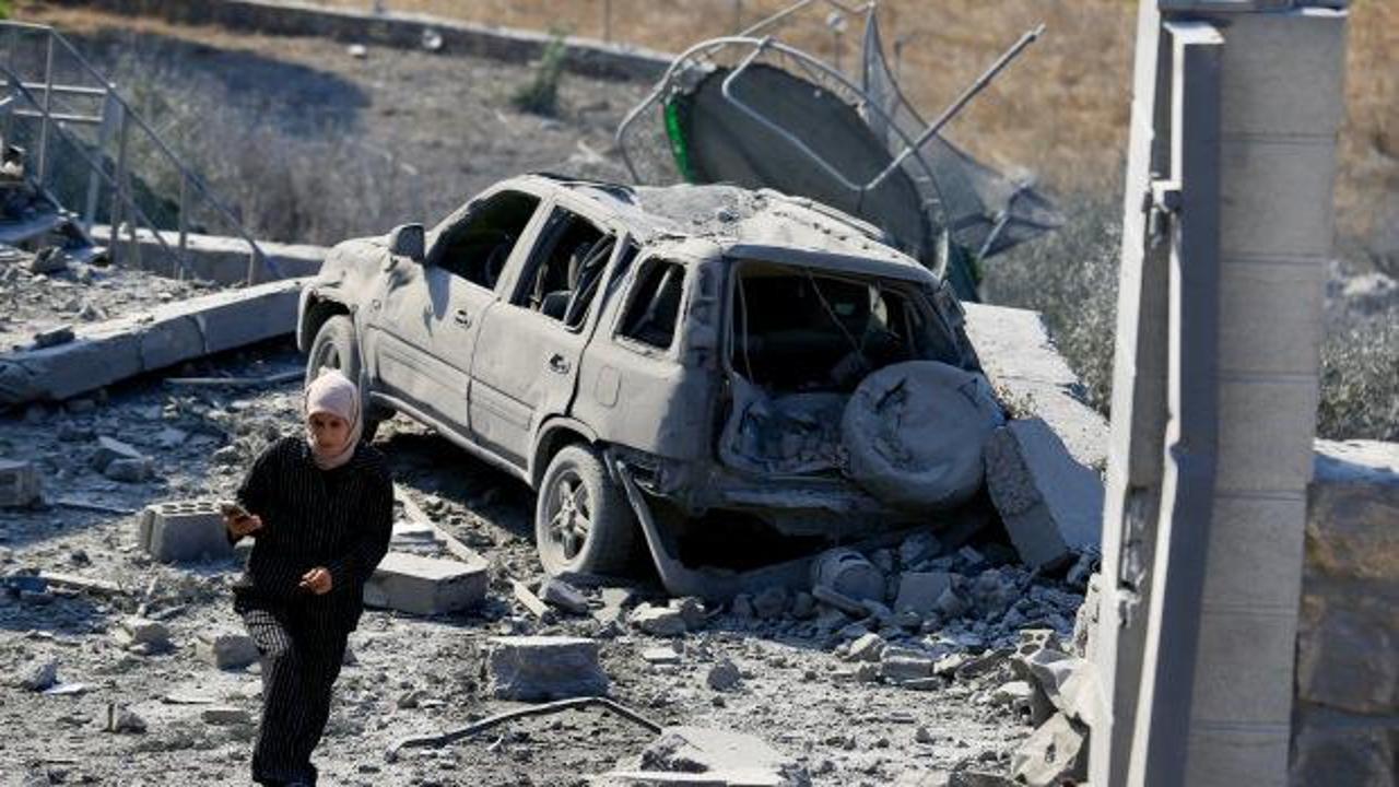 İsrail, Lübnan'ın güneyini vurdu: Hava saldırısında 7 sivil hayatını kaybetti
