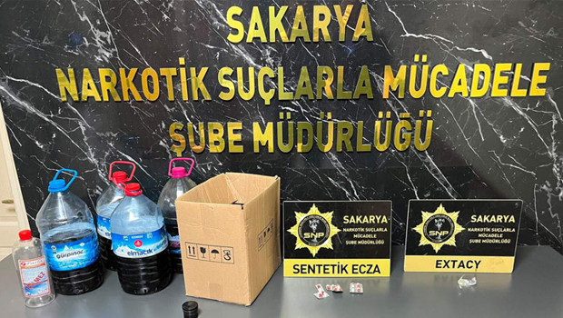 Sakarya'da sosyal medyadan polise tehdit ve hakaret eden şahıs tutuklandı