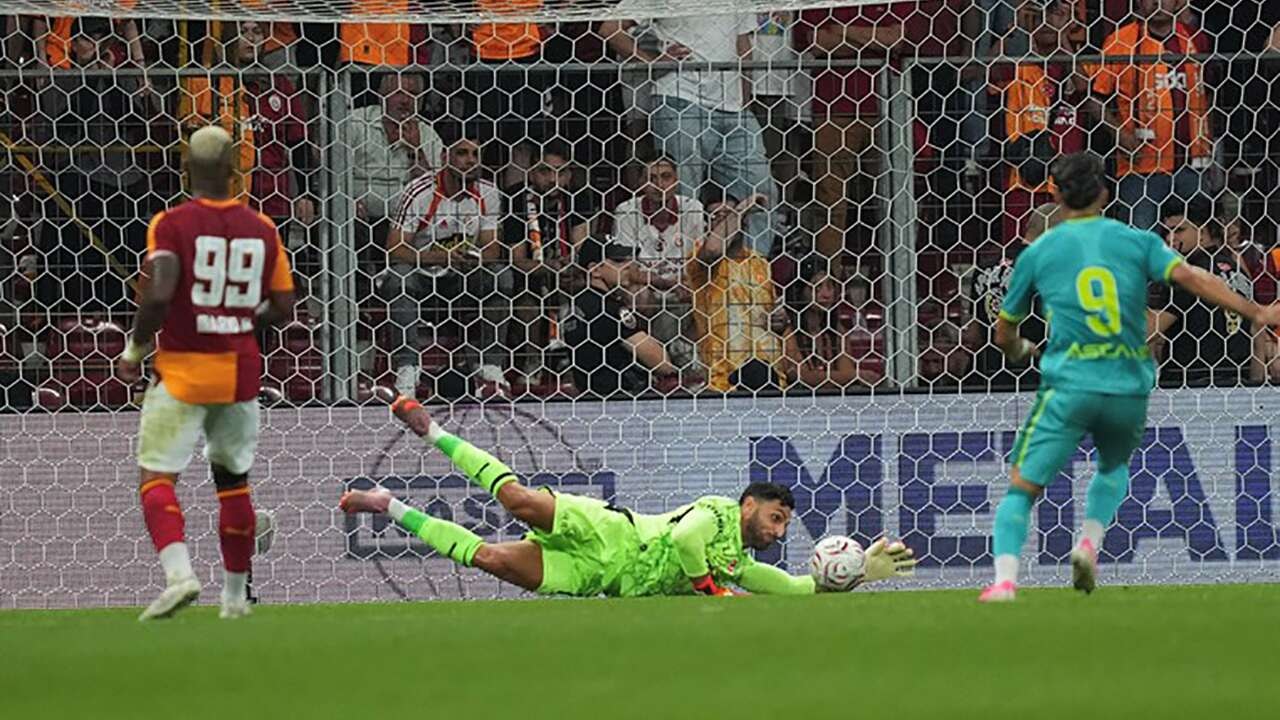 Galatasaray sahadan puansız ayrıldı, taraftardan yönetime sert tepki
