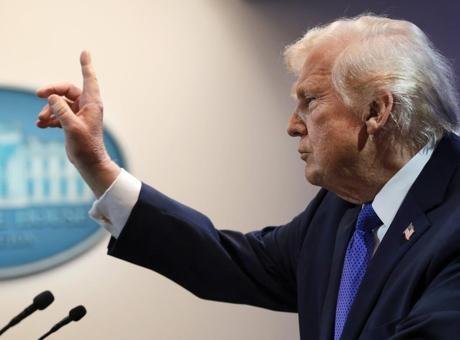 Trump'ın İran stratejisi değişti: Askeri operasyon yerine 'yavaş boğma' planı