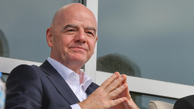 FIFA Başkanı Infantino'ya üç kıtadan ortak rest: Futbol bir kişiye ait değildir
