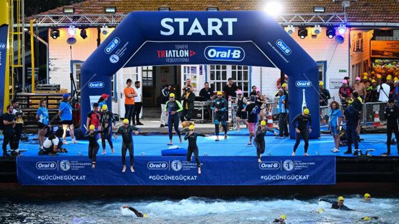 Oral-B İstanbul Boğaziçi Triatlonu'nun 6'ncısı düzenlendi
