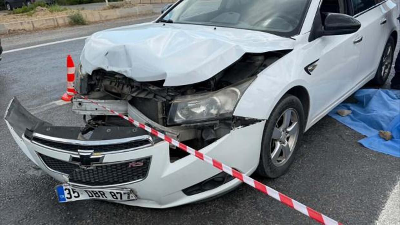 İzmir Menderes'te feci kaza: Otomobil sürücüsü hayatını kaybetti, 5 kişi yaralandı