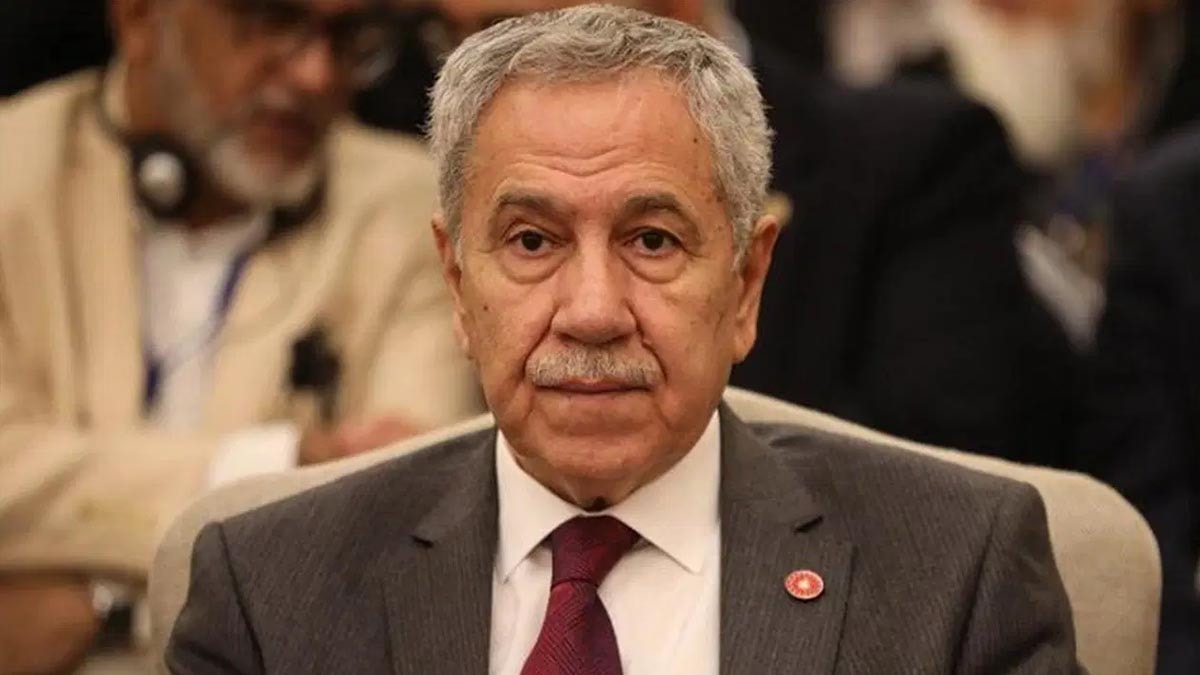 Eski AKP'li Arınç'tan partinin 25. yılına ilişkin çarpıcı uyarı