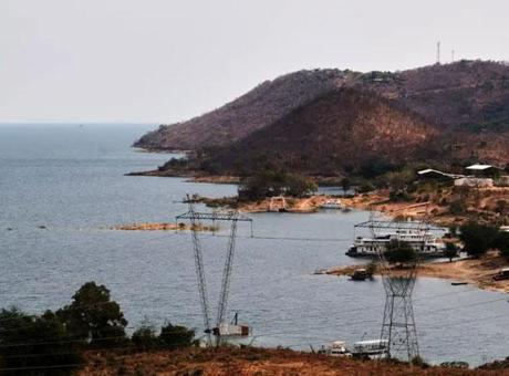 Zimbabve'de feribot faciası: Ölü sayısı 93'e yükseldi, arama çalışmaları sürüyor
