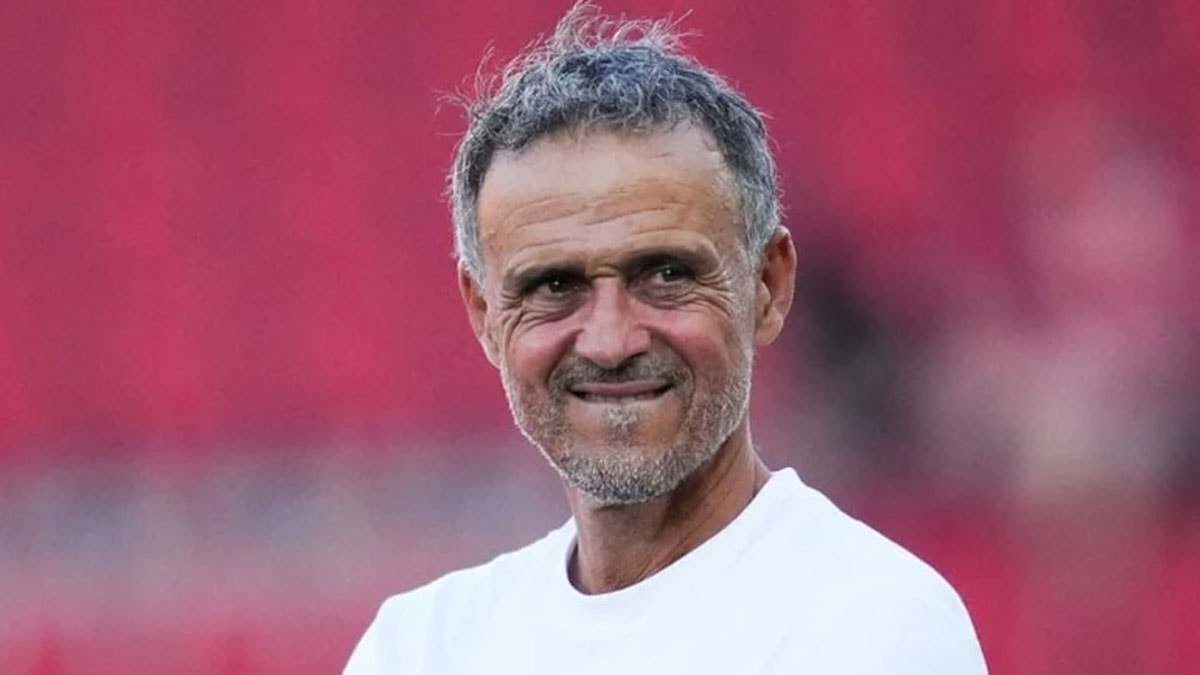 Luis Enrique Süper Kupa heyecanını yaşıyor: Hazırlıklar tamamlandı