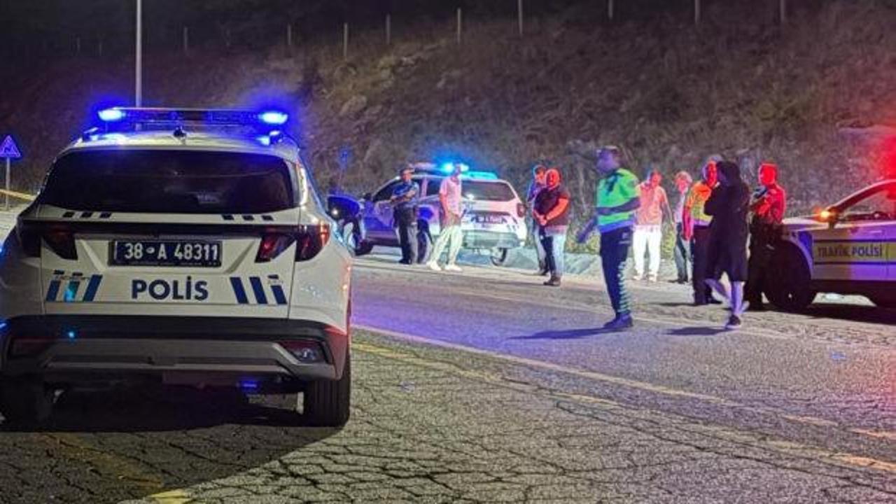 Bisikletten düşen belediye özel kalem müdürü yaşamını yitirdi