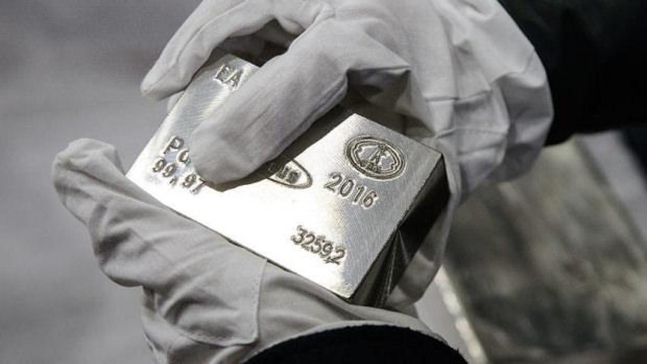 Gümüşte kâr satışları sonrası kritik eşik sınavı: 65 dolar direnci aşılacak mı?