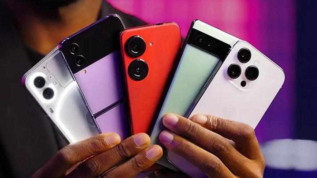 AB'den telefon üreticilerine yeni düzenleme: Bataryalar kolayca değiştirilebilecek