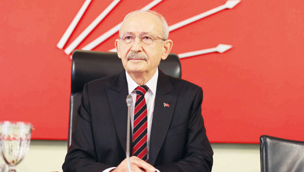 Kılıçdaroğlu, 90 milletvekili istifasının ardından kurmaylarıyla bir araya geldi: 'Gündemim halkın gündemi'