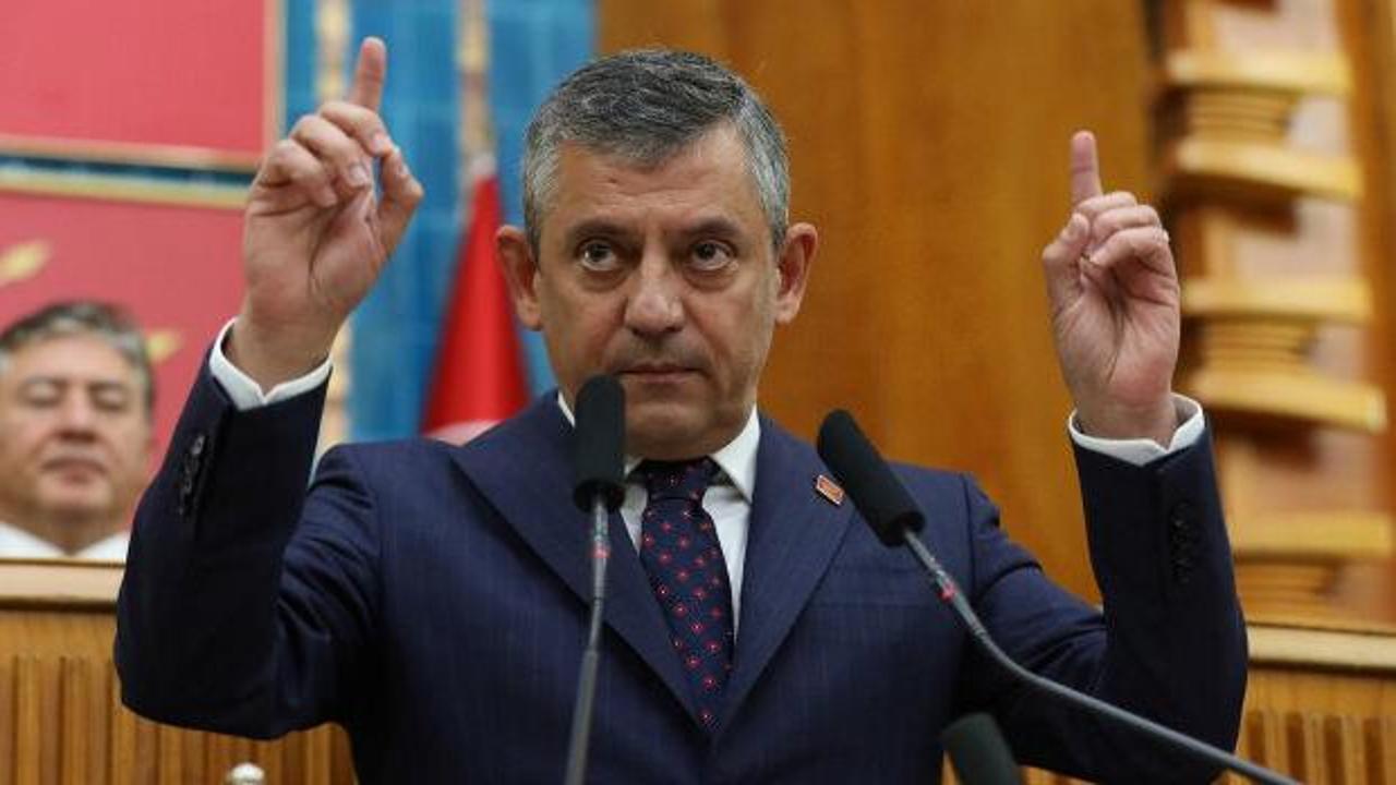 Özgür Özel'in yeni parti kurma kararı dünya basınında manşetlere taşındı