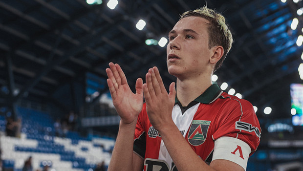 Galatasaray, Rus 10 numara Batrakov transferinde mutlu sona yakın