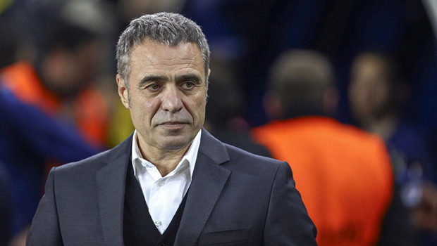 Ersun Yanal'dan Fenerbahçe'ye ağır eleştiri: 'Aziz Yıldırım döneminin izleri silinmiş'