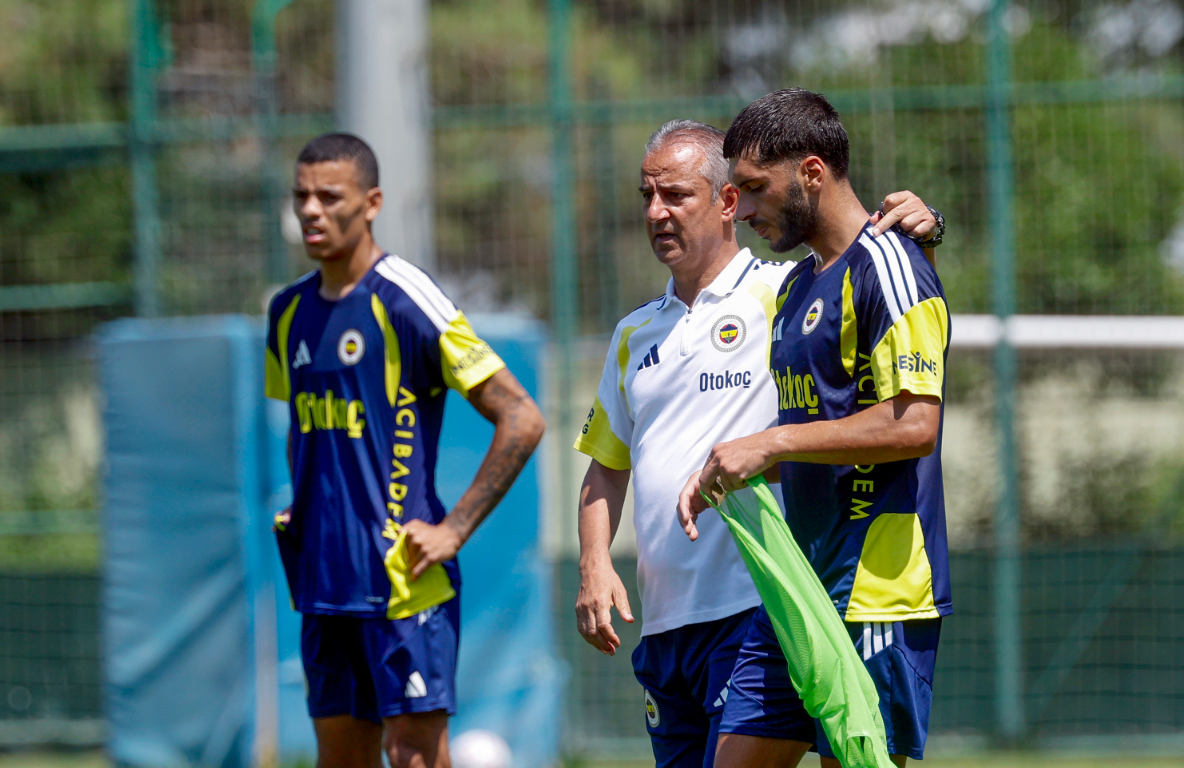 Fenerbahçe'de ara yok: Çalışmalar hız kesmeden sürüyor