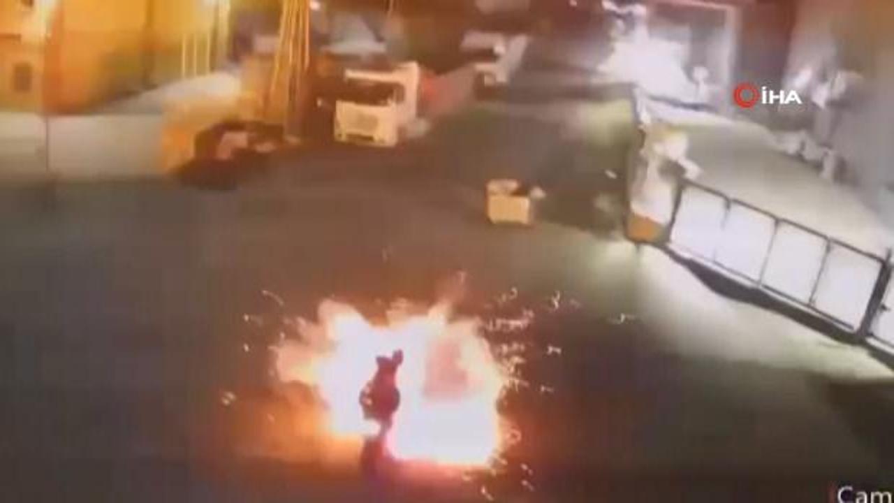 Fabrikada elinde patlayıcı patlayan şahsın parmağı koptu: Hastanede yakalandı