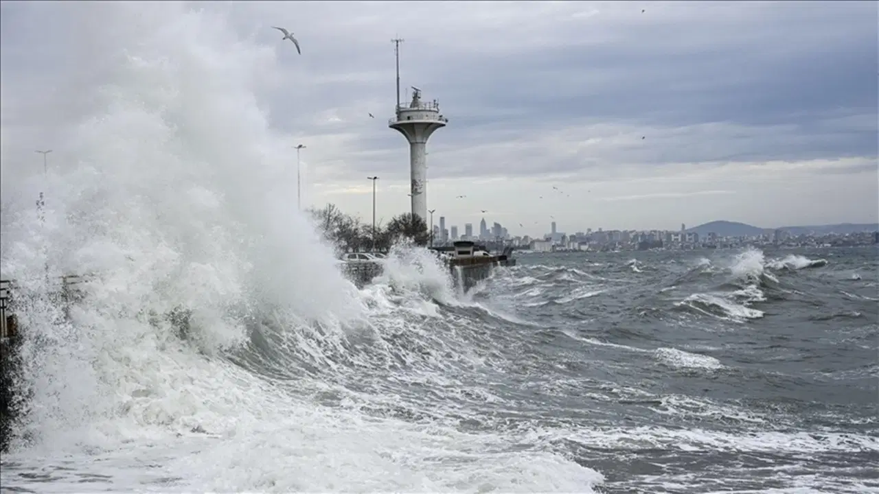 Meteoroloji Marmara Bölgesi için fırtına alarmı verdi