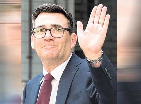 İngiltere'nin yeni Başbakanı Burnham: '40 yılın en büyük dönüşümünü başlatacağız'