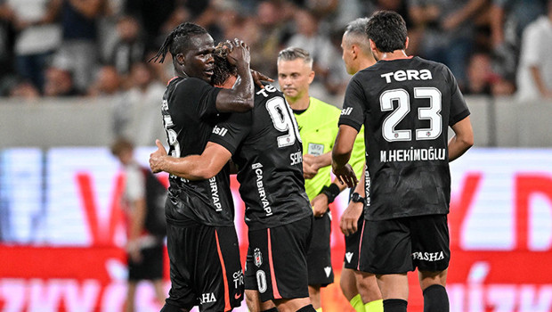 Çekya basını konuştu: Hradec Kralove, Beşiktaş karşısında haksız yenilgi aldı
